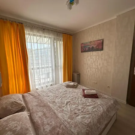 Varvara House Апартаменты
